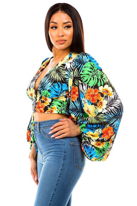 Main Attraction Top